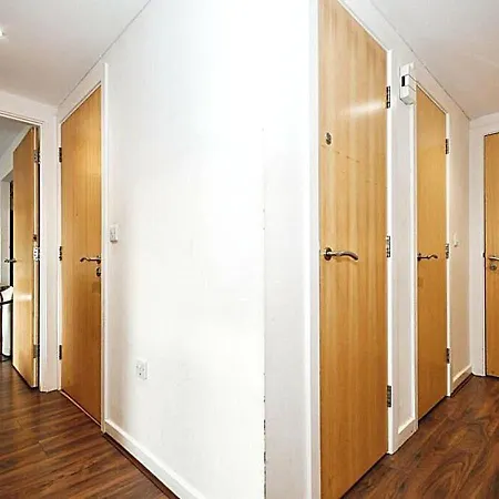 Igloo Viewpoint City Centre Stay & Free Parking Sheffield Exterior photo