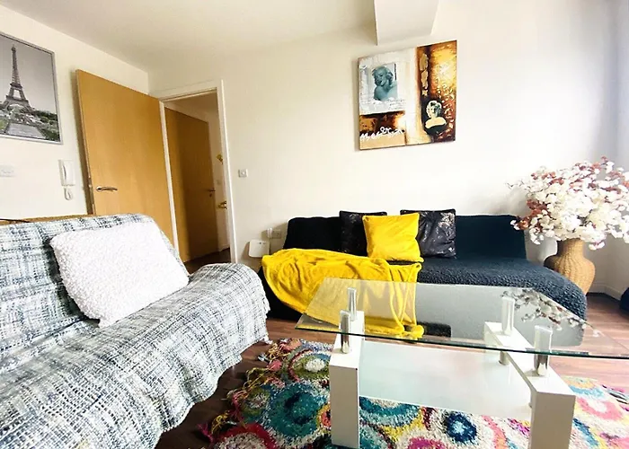 Igloo Viewpoint City Centre Stay & Free Parking